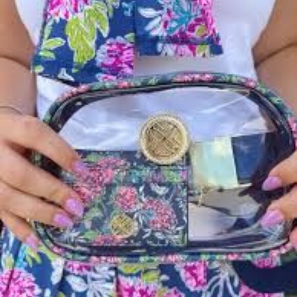 Lilly Pulitzer NWT GWP Clear Belt Bag & matching Card Holder in Dahlia Licious - Picture 6 of 6